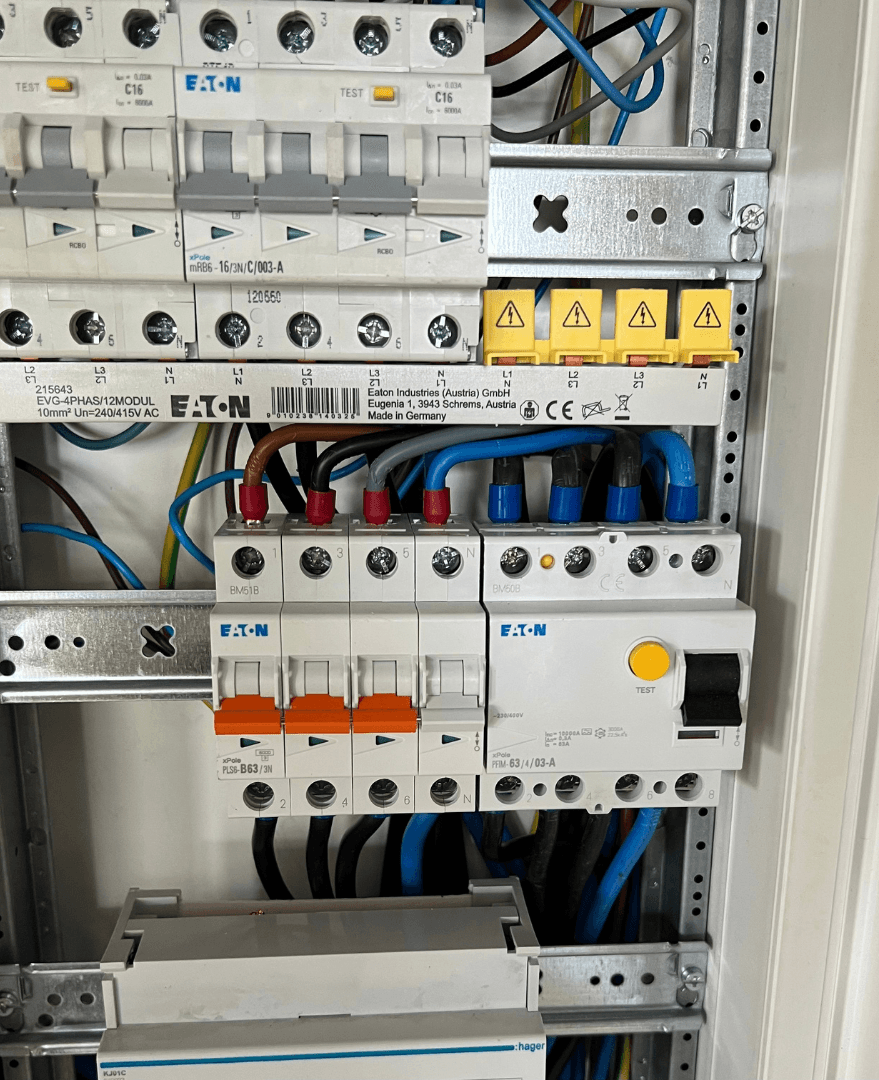 Elektra en Groepenkasten